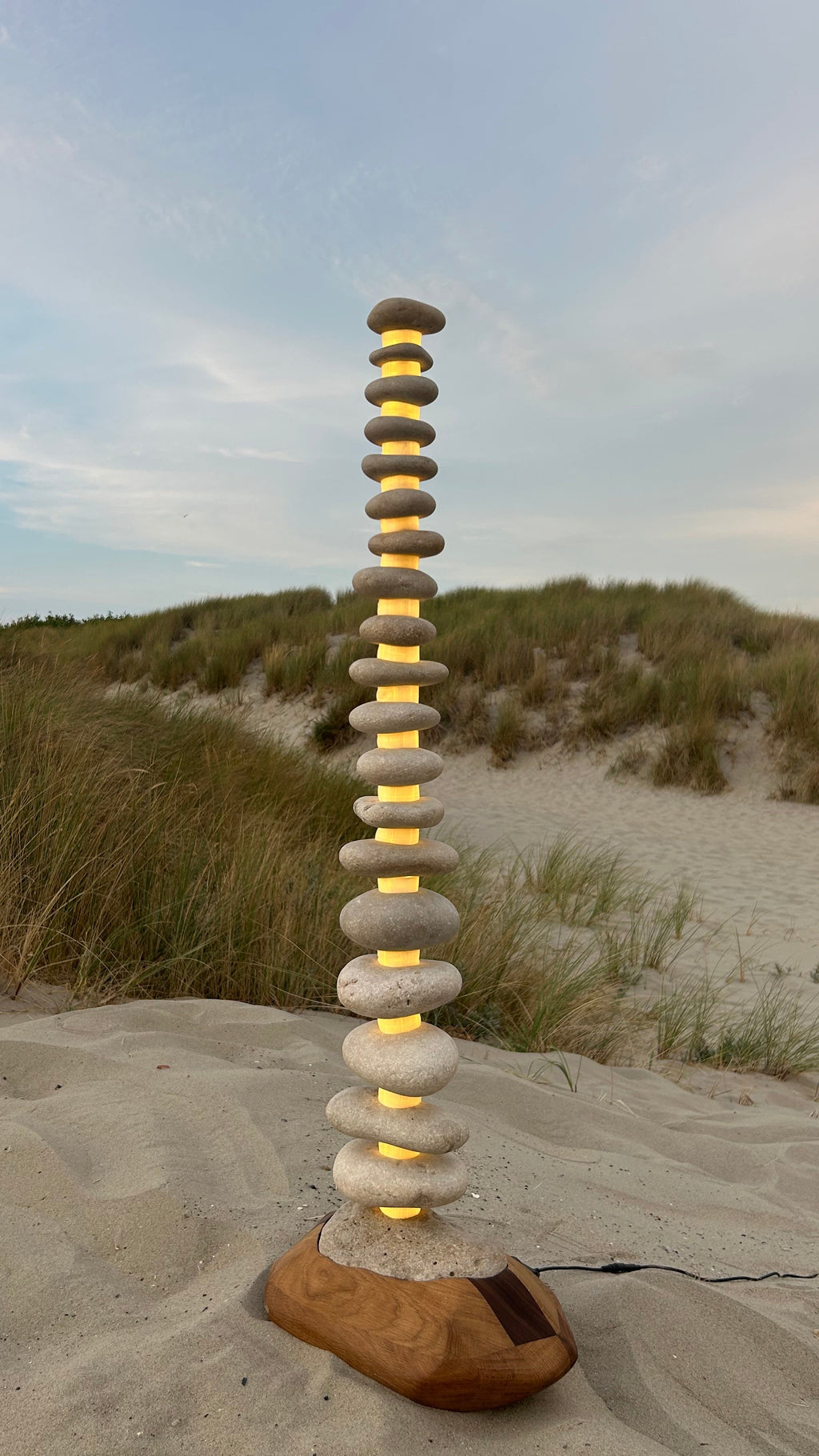 Stone tower lamp