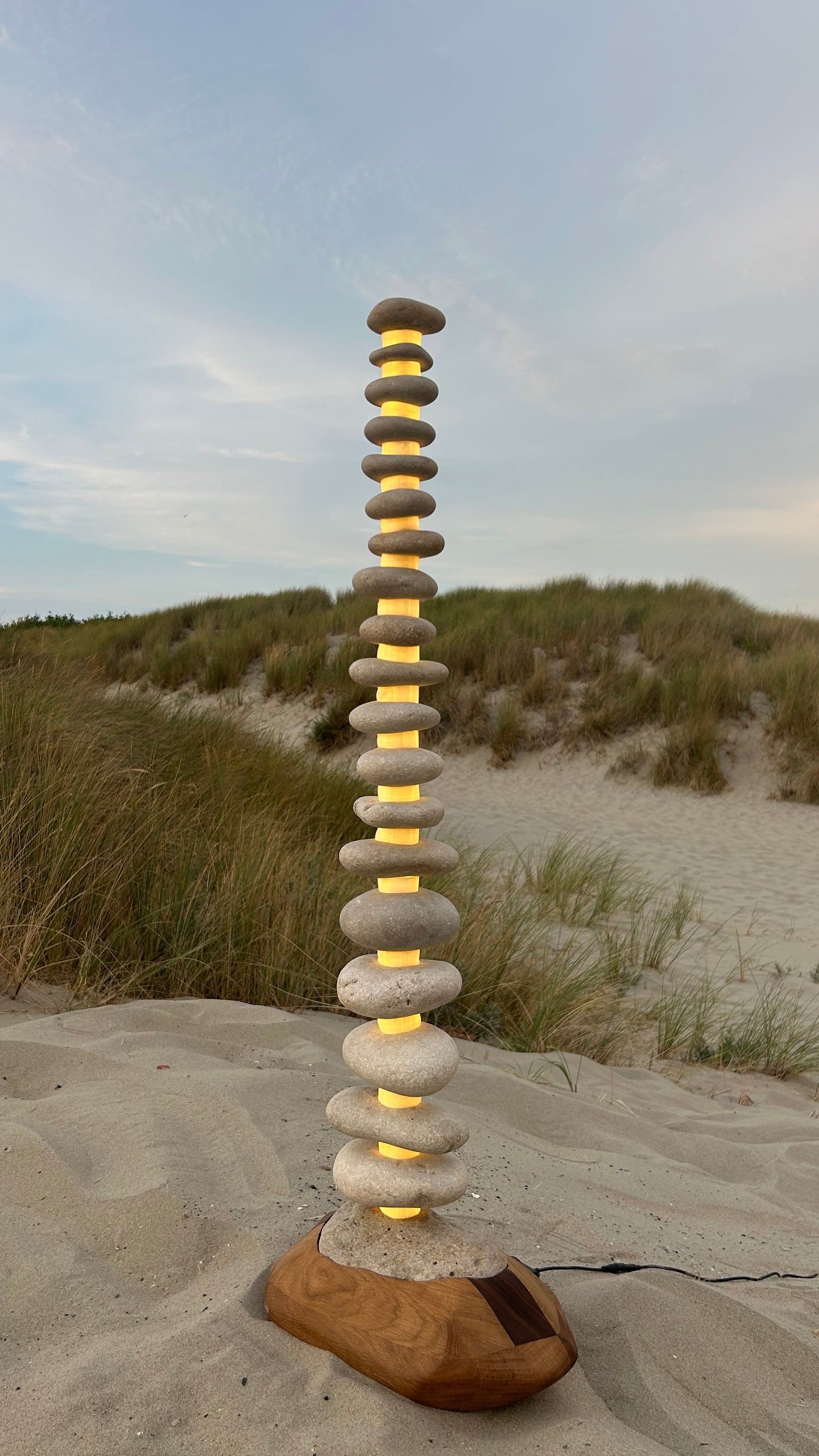 Stone tower lamp