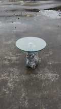 Singel stone table